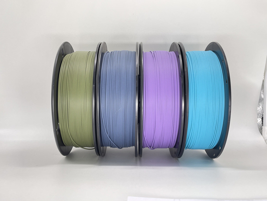 La impresora mate Filament del PLA 3D 7 colores limpia el embalaje con la aspiradora con el desecante